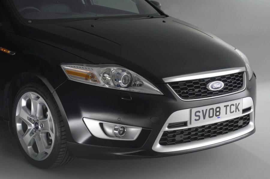  Ford Mondeo Titanium X-Sport 2008 года  (фото 8 из 14)